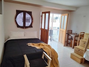 Family Room, City View | Free WiFi
