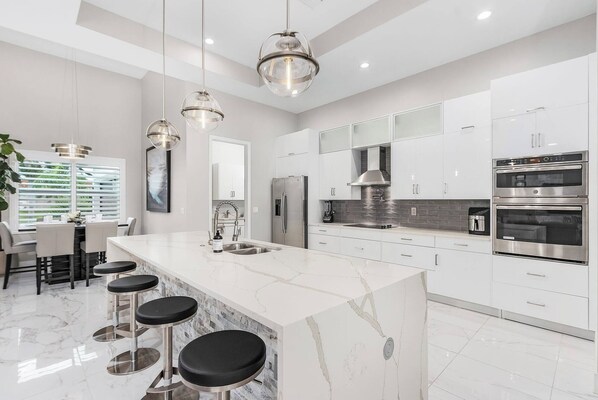 Microwave, stovetop, dishwasher