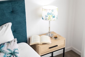 2 bedrooms