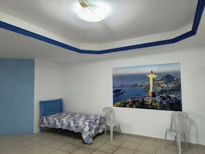 3 bedrooms, WiFi, bed sheets, wheelchair access