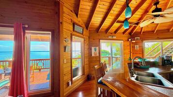 微波炉、烤箱、炉灶