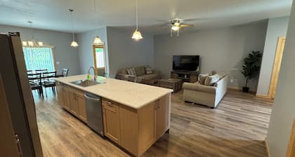 New Construction 3-Bedroom Townhome minutes from Fish Creek and Egg Harbor