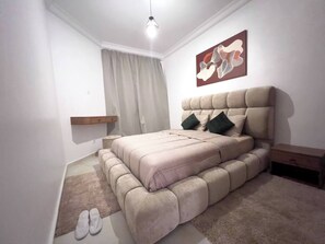 2 Schlafzimmer, Bügeleisen/Bügelbrett, WLAN, Bettwäsche