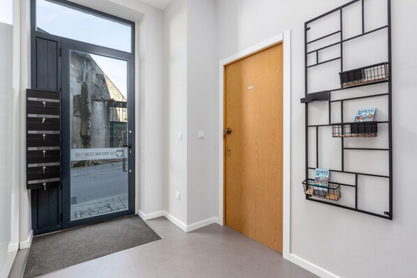 Apartment | Reception