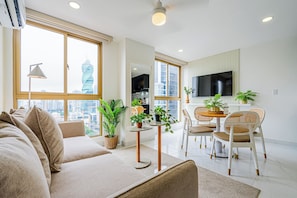 Apartment (15E) | Living area