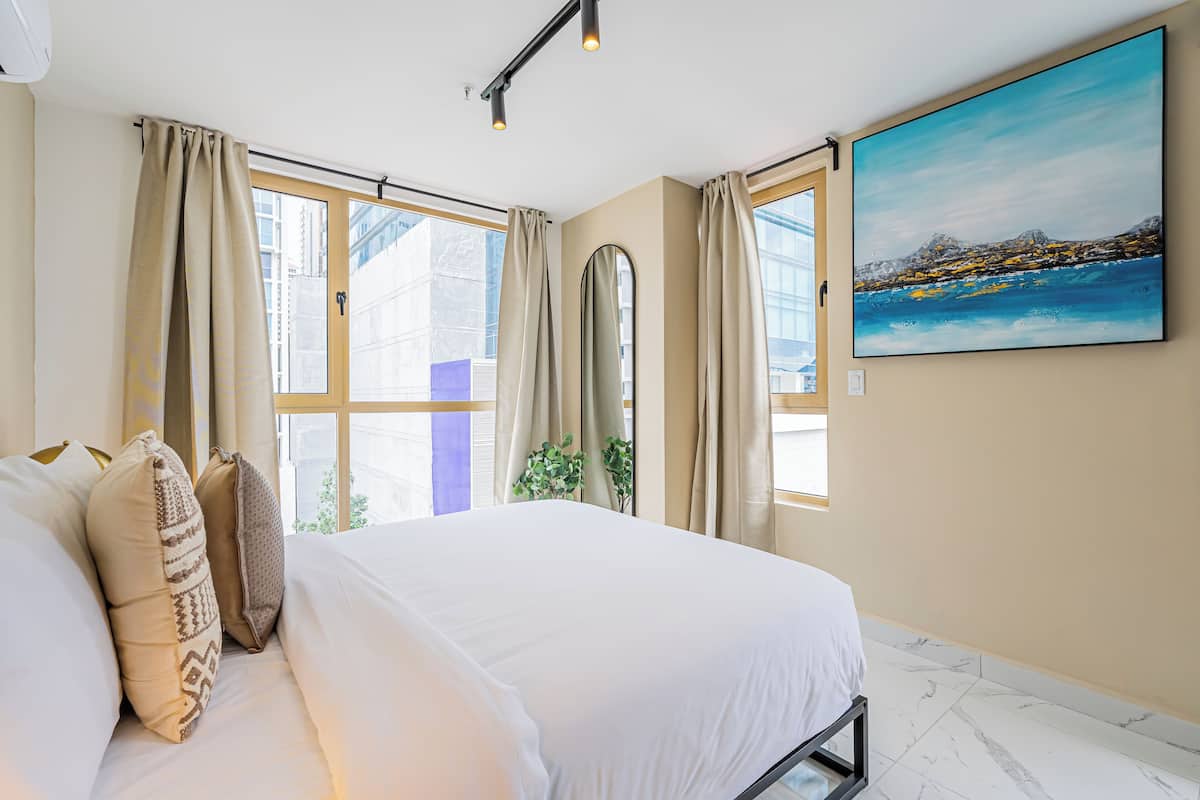 Apartment (5B) | Soundproofing, iron/ironing board, free WiFi