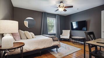 5 Schlafzimmer, Bügeleisen/Bügelbrett, WLAN, Bettwäsche