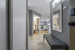 2 bedrooms, desk, iron/ironing board, WiFi