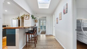 3 chambres, bureau, fer et planche à repasser, Wi-Fi gratuit