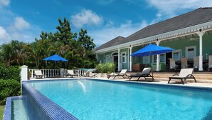 Outdoor pool - Azure Horizon sea view villa (Lower Carlton)