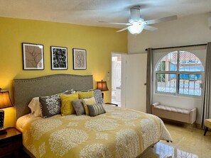 2 slaapkamers, een strijkplank/strijkijzer, wifi, beddengoed