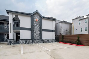 บริเวณภายนอก