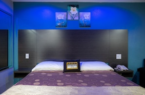 Chambre Standard, 1 trĂšs grand lit