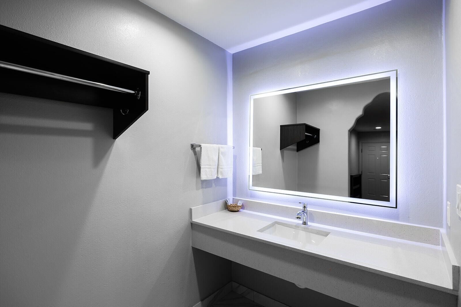 Photo - Downtowner Inns - Houston Downtown & Convention Center