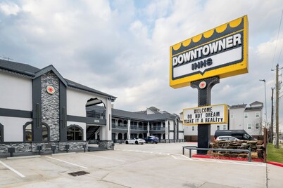 Downtowner Inns - Houston Downtown