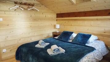 6 bedrooms, WiFi