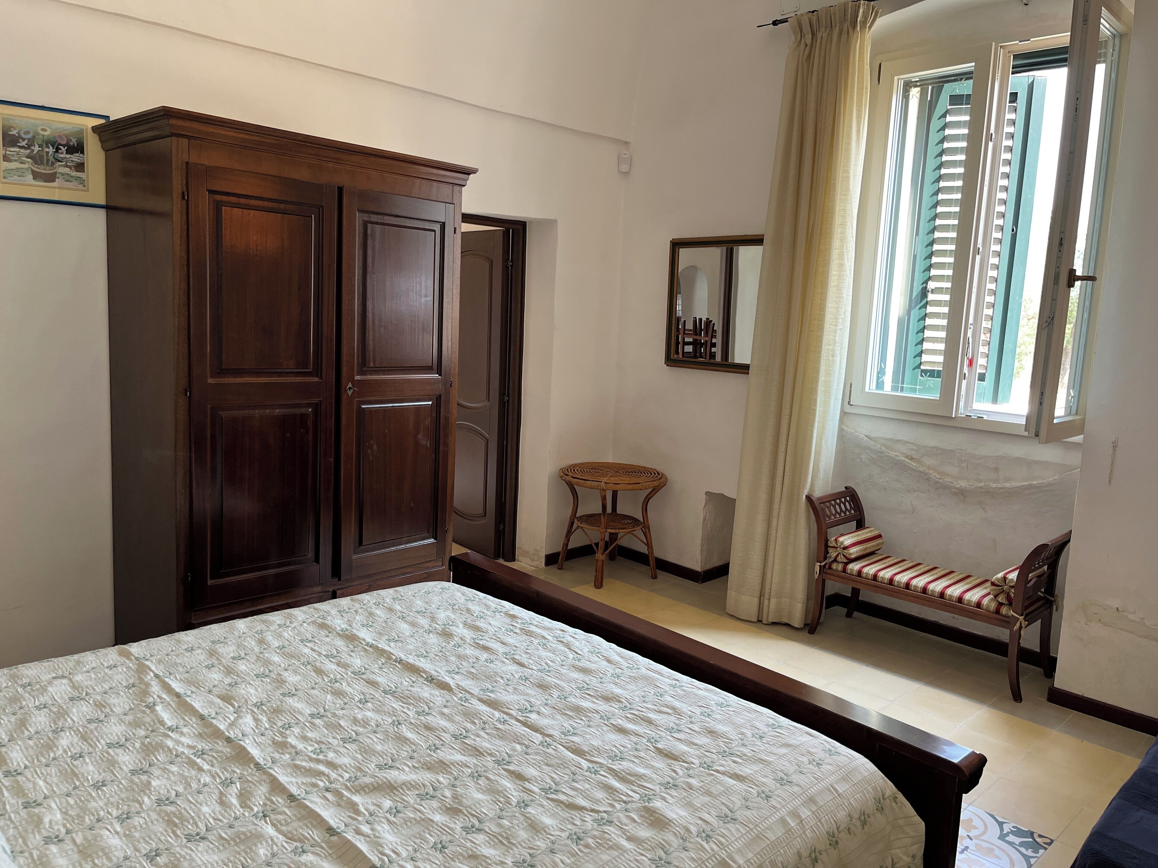 2 camere, ferro/asse da stiro, Wi-Fi gratuito