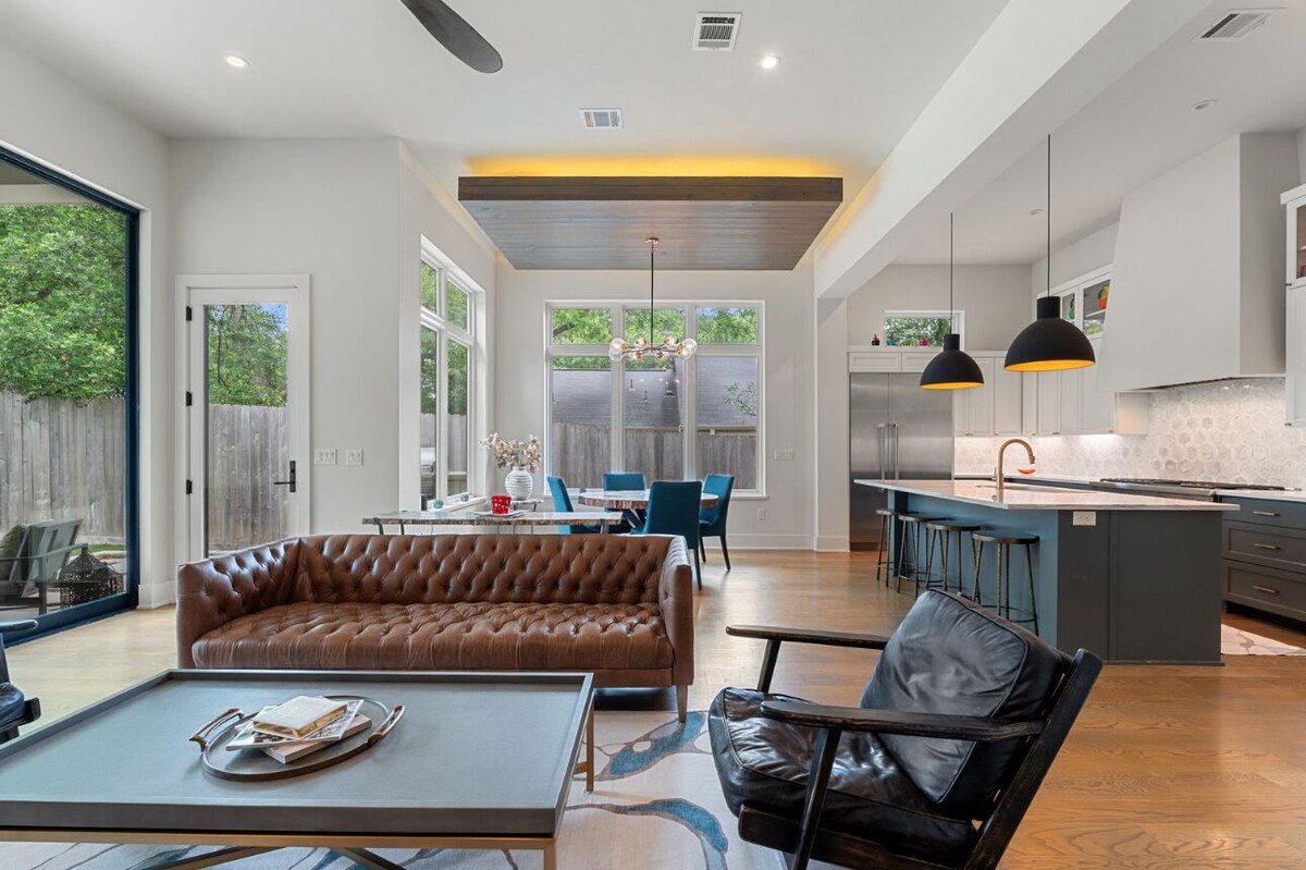 Photo 4 of Modern Luxury Retreat in Tarrytown- Minutes from Downtown Austin