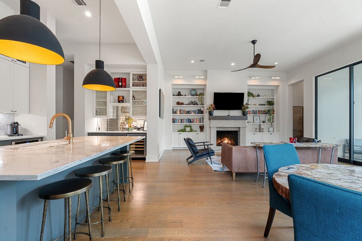 Photo 3 of Modern Luxury Retreat in Tarrytown- Minutes from Downtown Austin