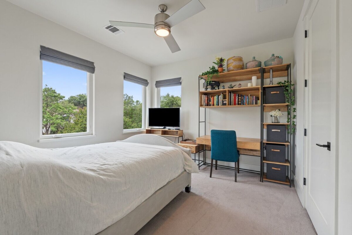 Photo 10 of Modern Luxury Retreat in Tarrytown- Minutes from Downtown Austin