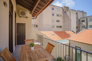 아파트 | 야외 식당