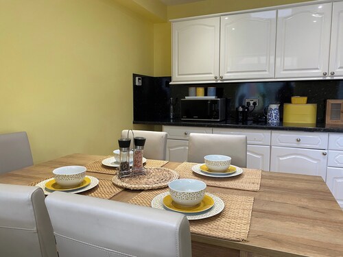 Groups&family Friendly - Garden & Free Parking