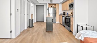Welcome to our cozy 1-bedroom apartment in the Med District. Lone Star Retreat