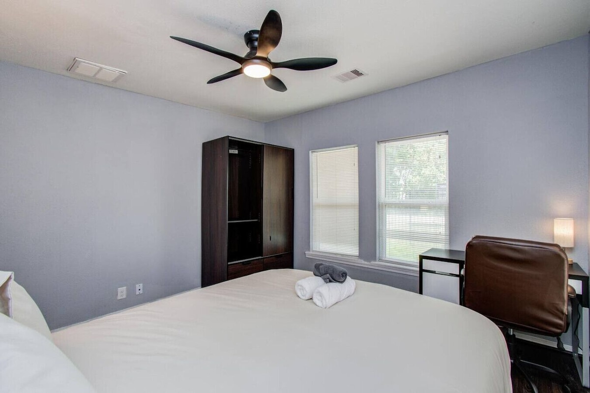 Photo 23 of Quiet Neighborhood|Gated|6 Min to Medical Center!