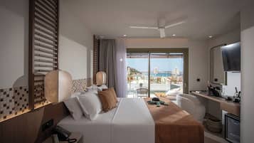 Luxury Suite, Private Pool, Sea View | Free WiFi