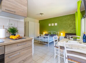 1 chambre, accès Internet, draps fournis