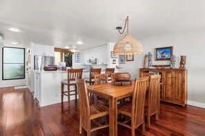 Apartment, Mehrere Betten (Keauhou Kona Surf & Racquet Club#1-10) | Speisen