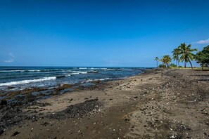 Condo, Multiple Beds (Keauhou Kona Surf & Racquet Club#1-10) | Beach