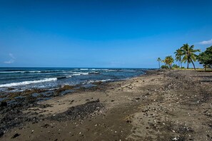 Condo, Multiple Beds (Keauhou Kona Surf & Racquet Club#4-20) | Beach