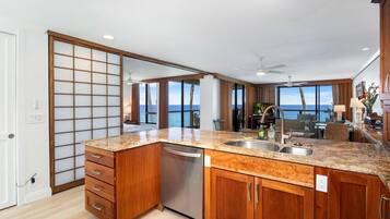 Condo, Multiple Beds (Keauhou Kona Surf & Racquet Club#4-20) | Interior