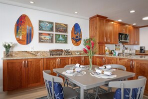 公寓式客房, 多张床 (Keauhou Kona Surf & Racquet Club#4-20) | 用餐