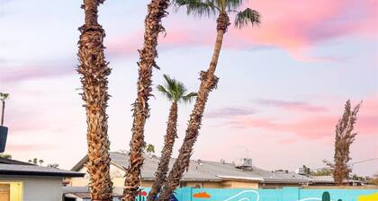 Poolside Paradise • Big Backyard • Arcade • Mural • Near ASU & Airport