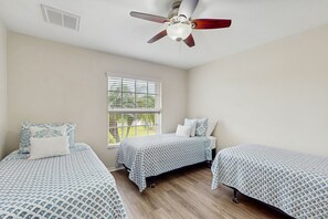 4 Schlafzimmer, Internetzugang, Bettwäsche