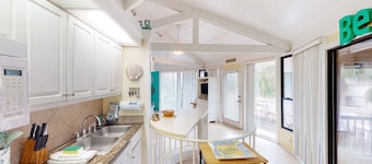 Book Summer Today, Coastal Octagon Home - By Beach