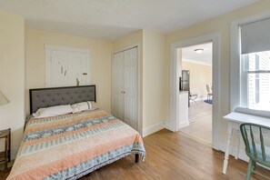1 bedroom, Internet, bed sheets - Walk to Beach: House w/ Deck & Yard in Lubec! (Lubec)