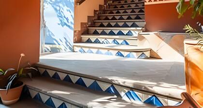 House in the Heart of the Historic Center | 907 + Parking