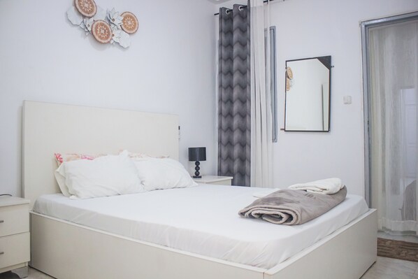 1 chambre, fer et planche à repasser, Wi-Fi