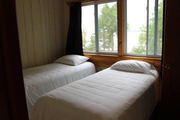 8 chambres, Wi-Fi gratuit, draps fournis