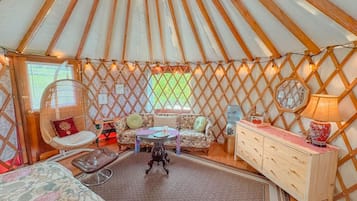 1 habitación y ropa de cama