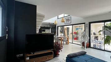 Smart TV