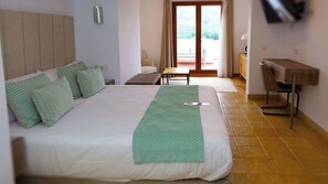 Junior Suite, Balcony, Garden View | In-room safe, desk, laptop workspace, soundproofing - Jardines de la Mata (Vista de los Ángeles-Rumina)