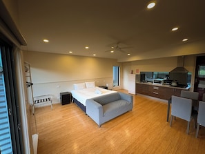 1 dormitorio, tabla de planchar con plancha, Internet