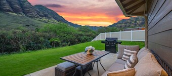 4 BDRM, Near beach, Free Prking, HotTub, Pool, Gym