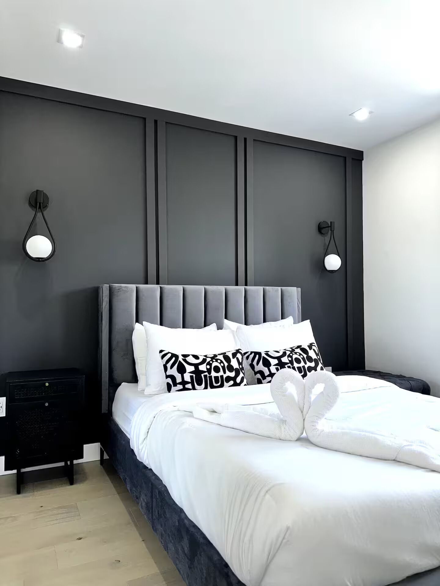 3 bedrooms, iron/ironing board, free WiFi, bed sheets