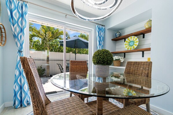 Dining - NEW! Beach Home w/Saltwater Pool, Bike 2 Beach, BBQ (Naples)