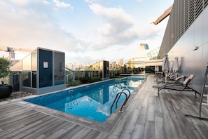 Pool - Modern Apt w Canal View close to DT (Dubai)